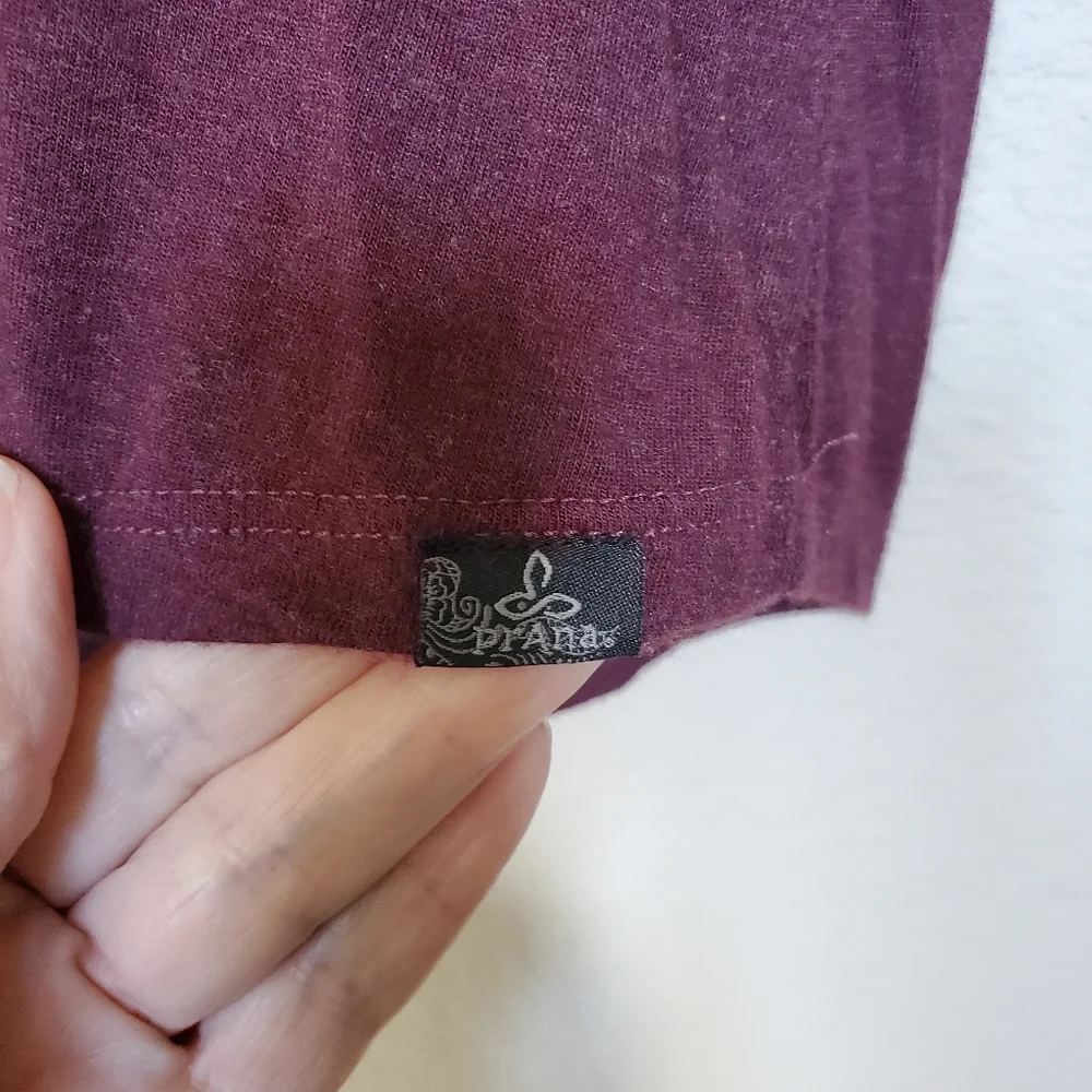 pRana Short Sleeve Pocket Tee.  Size Large - Picture 3 of 5